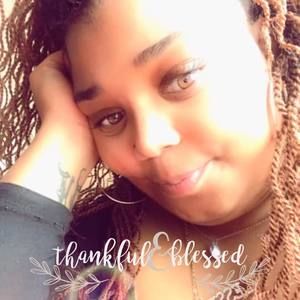 Meet your Posher, Candice